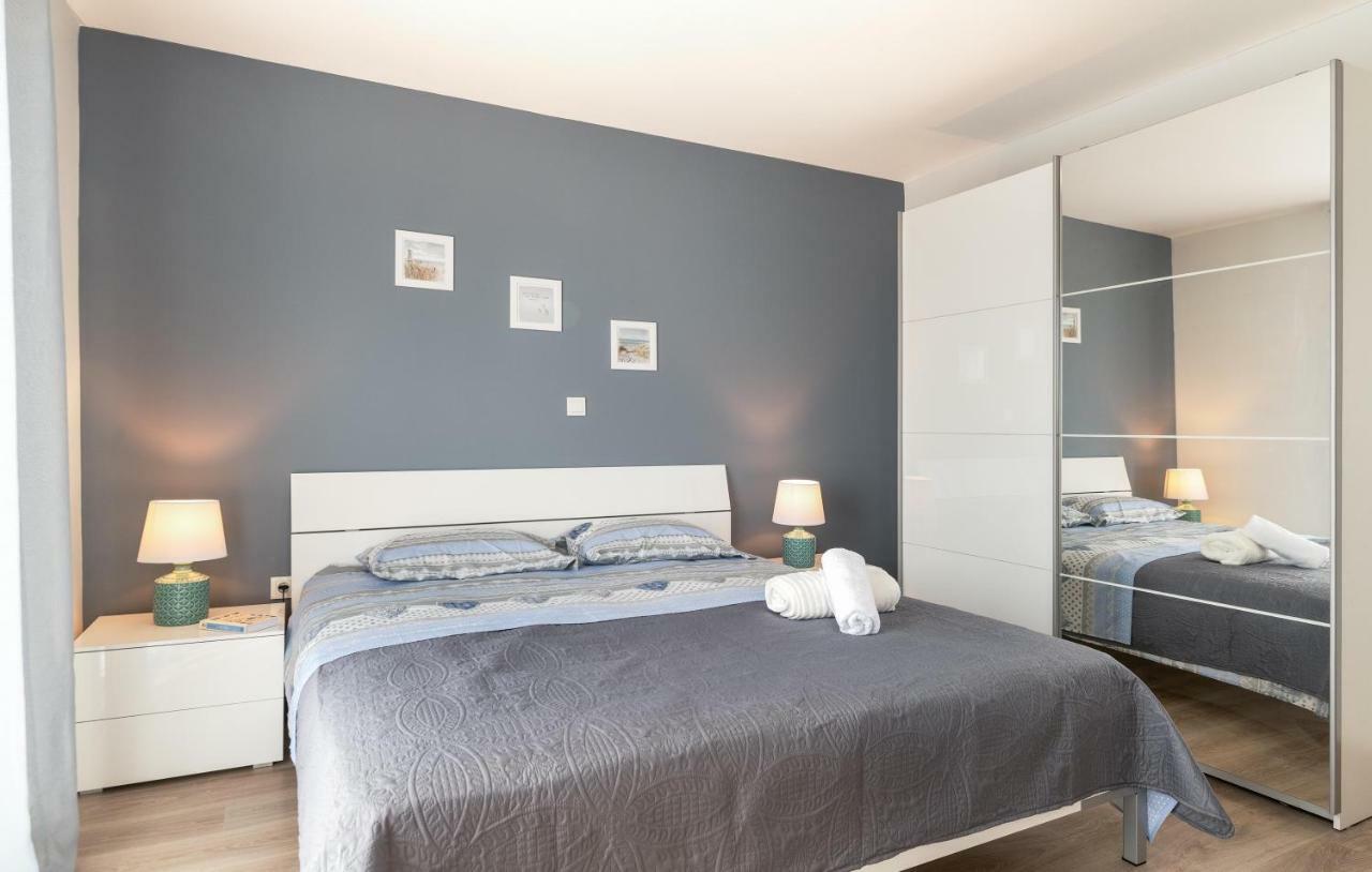 Family Apartment Ingrid Pula Exterior foto