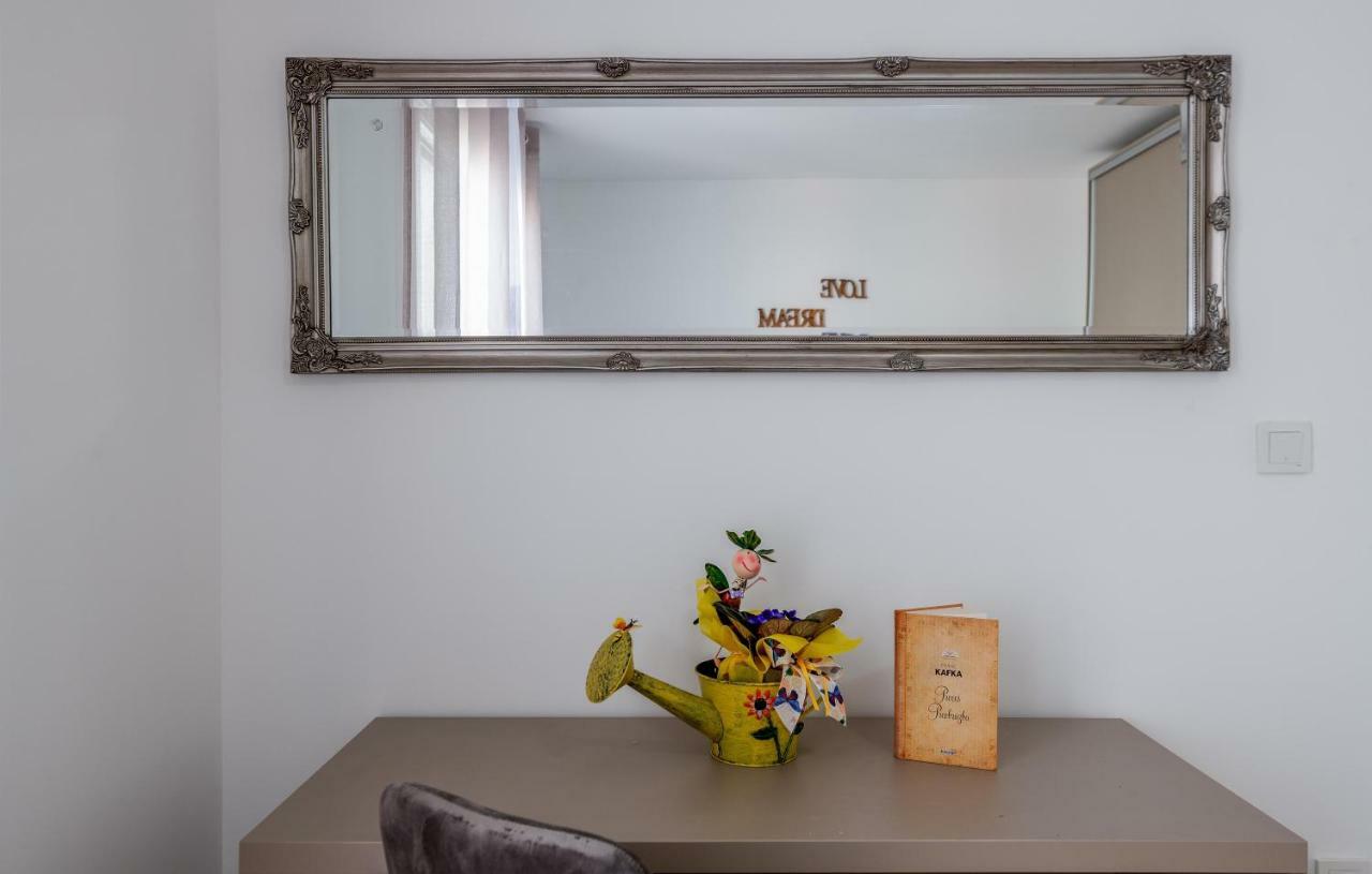 Family Apartment Ingrid Pula Exterior foto